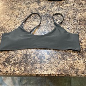 Women’s bikini thong size XL never worn